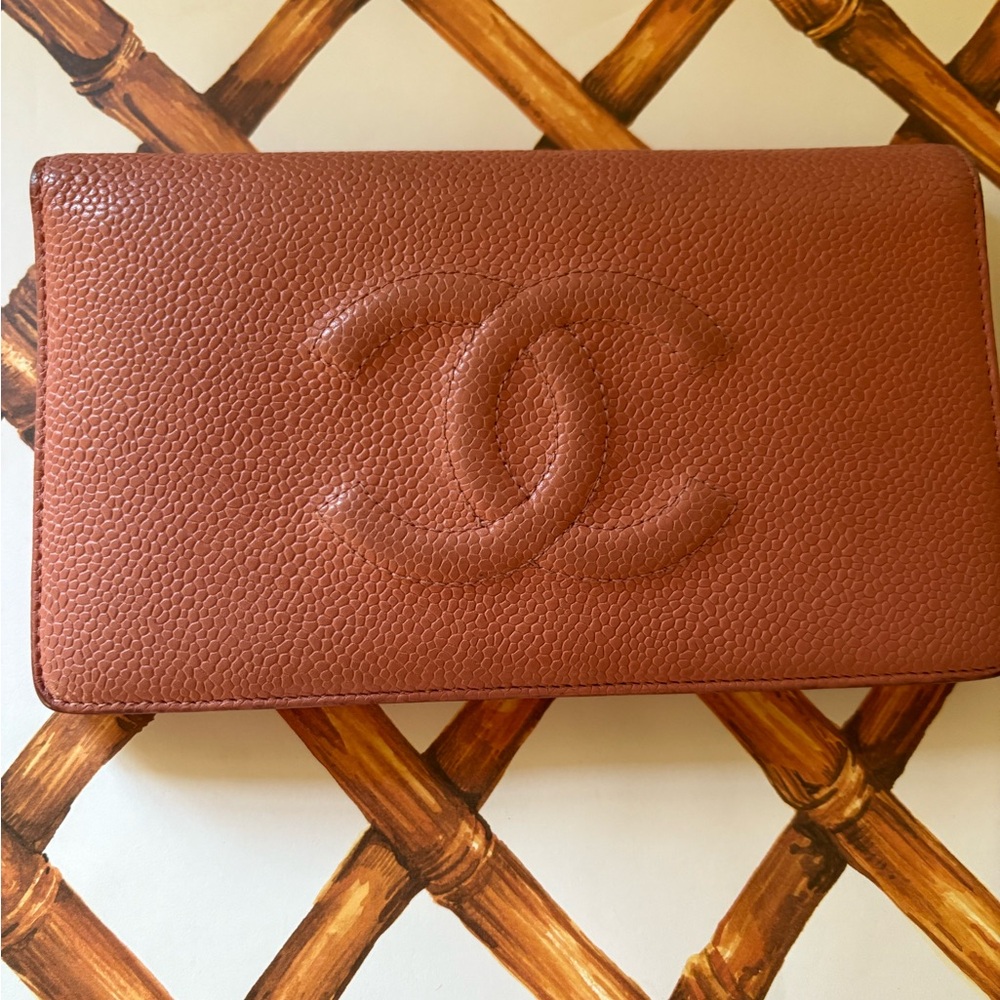CHANEL Rosy Mauve Vintage Clutch Wallet